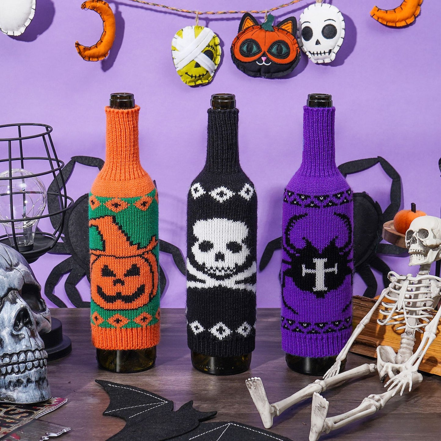 Halloween Knitted Wine Bottle Sweater Cover – Pumpkin, Skull & Spider Spooky Bottle Decoration