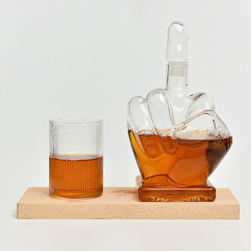 Middle Finger Whiskey Decanter – 1000ml Novelty Glass Decanter | Funny Gag Gift for Whiskey & Wine Lovers