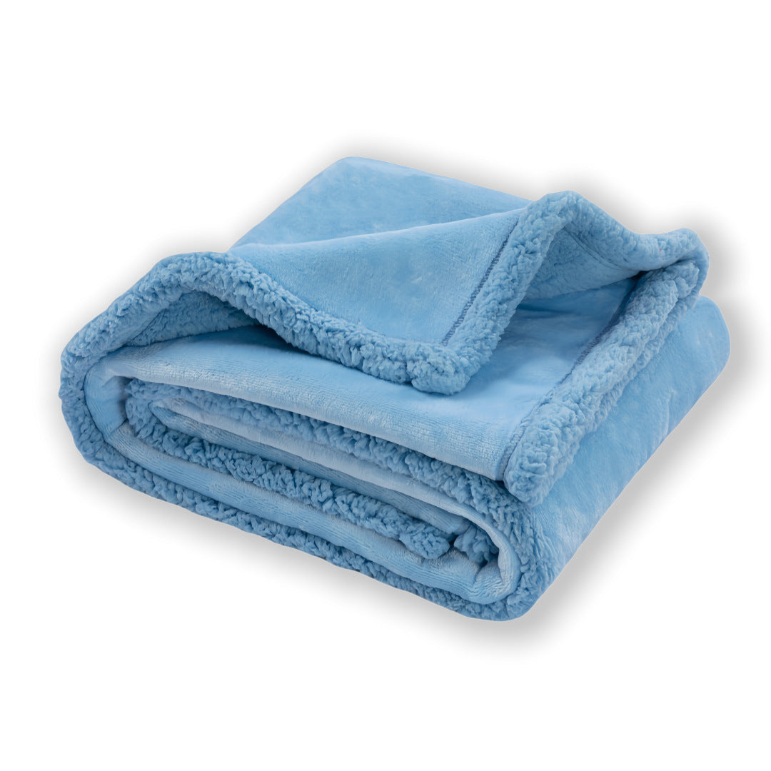 Waterproof Sherpa Fleece Pet Blanket – Soft Plush Throw Pad for Dogs & Cats