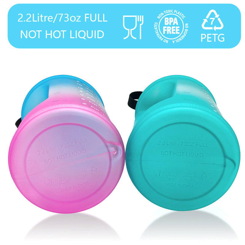 2.2 L Large-Capacity Sports Water Bottle