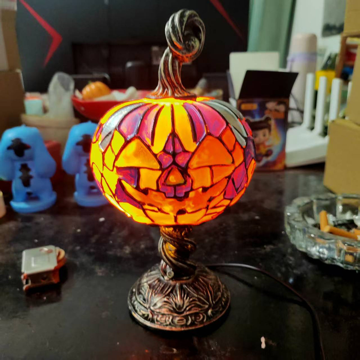 Halloween Glowing Pumpkin Resin Table Lamp