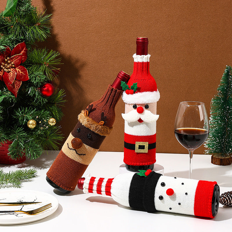 Christmas Knitted Wine Bottle Cover – Santa, Snowman & Reindeer Festive Bottle Sweater | Holiday Table Decoration