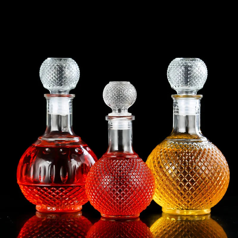 Globe Crystal Glass Decanter | Diamond-Cut Faceted Whiskey & Wine Decanter with Stopper