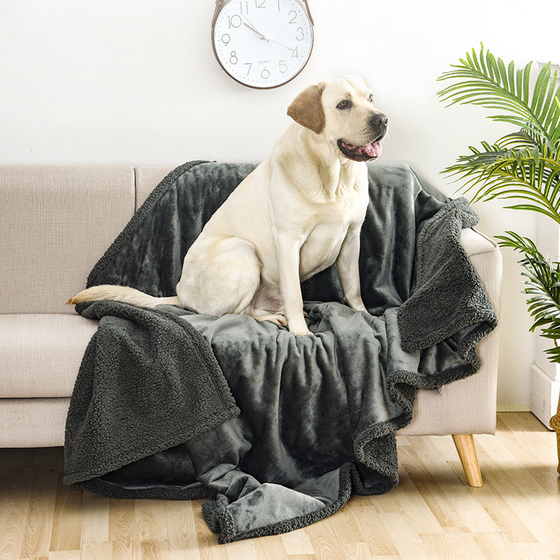 Waterproof Sherpa Fleece Pet Blanket – Soft Plush Throw Pad for Dogs & Cats